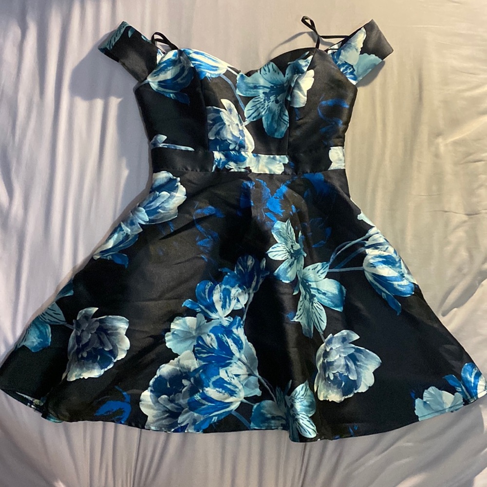 Windsor Formal off the shoulder dress